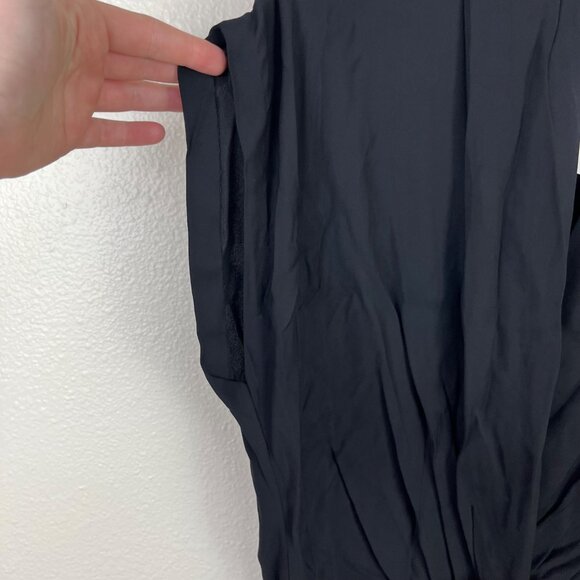 L’AGENCE Crossover Front Short Play Romper Black NWT Women’s Size 2 - Picture 6 of 9
